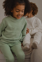 Load image into Gallery viewer, <transcy>Green organic cotton sweatshirt with logo - Unyform</transcy>