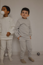 Charger l'image dans la galerie, Pantalon Jogging gris à logo, coton bio - Unyform