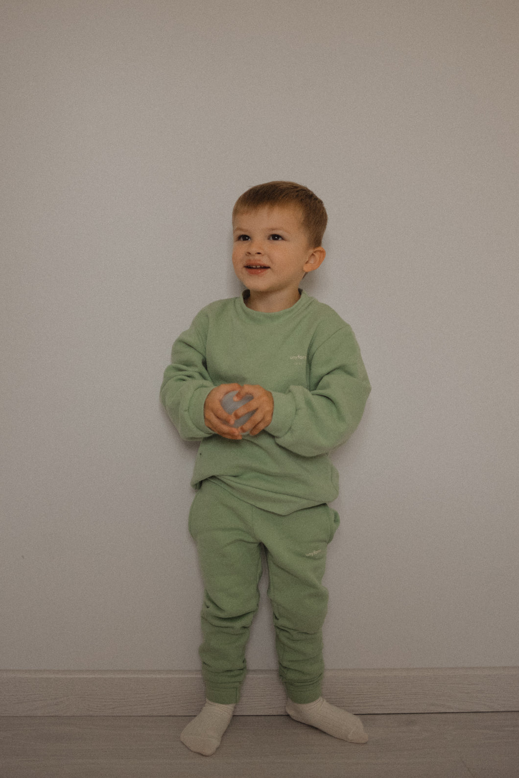 Sweatshirt vert en coton bio à logo - Unyform